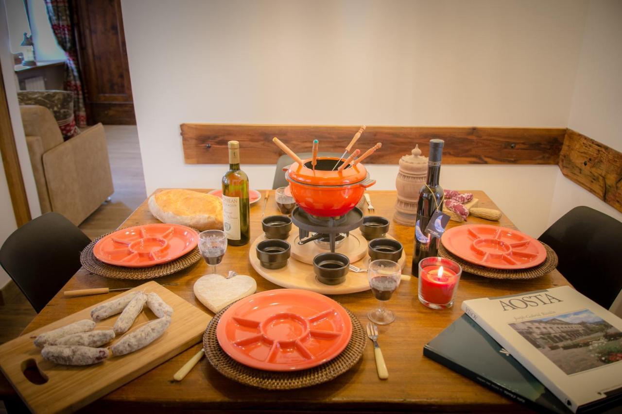 Maison Julie-Lungo La Via Francigena エトロウブレス エクステリア 写真